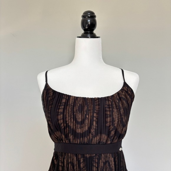 Women's Size M Dress Dark Romantic Pleated Tiered Flirty Cocktail Party Black - Picture 2 of 16